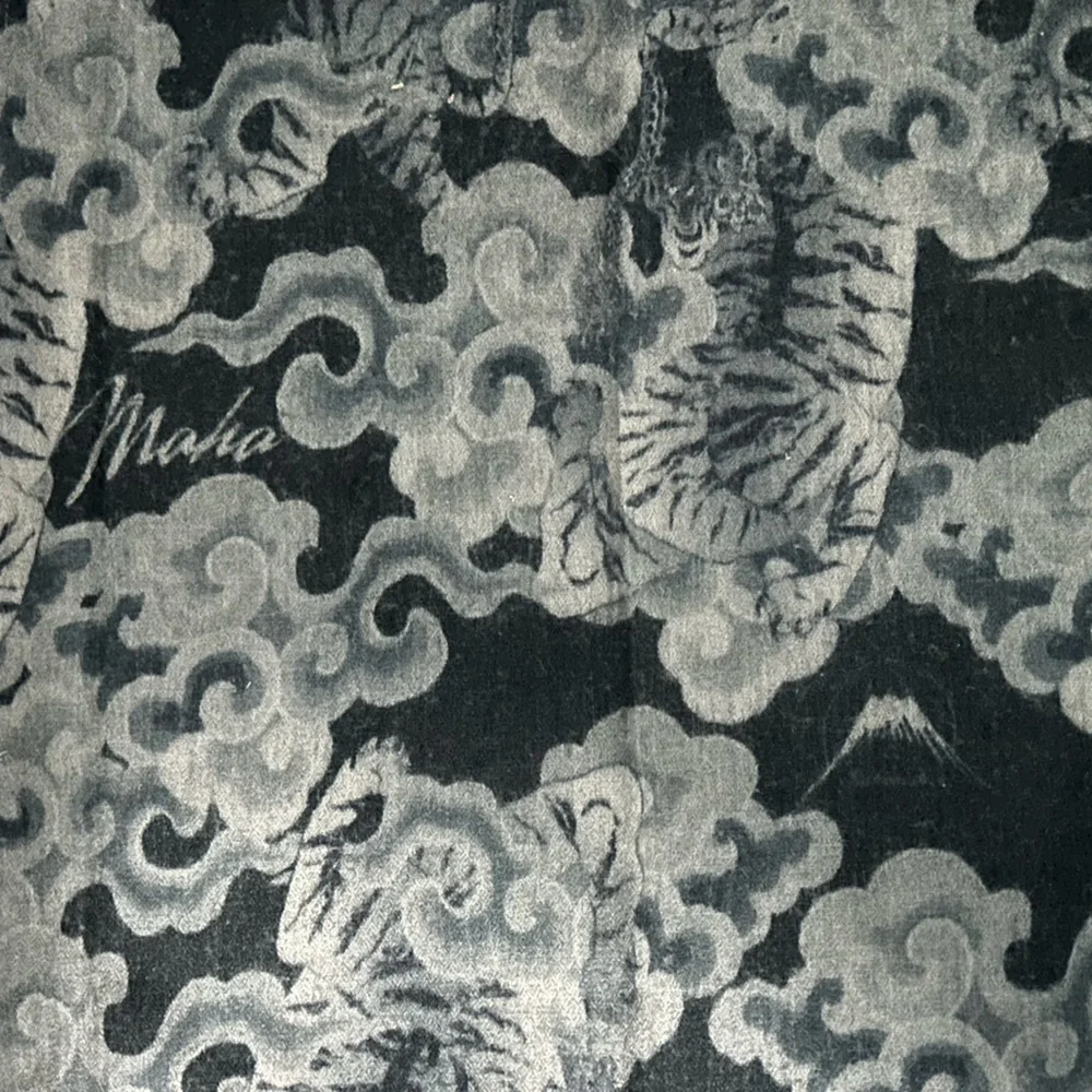 Maharishi pashmina black great tiger cloud scarf - Picture 2 of 3